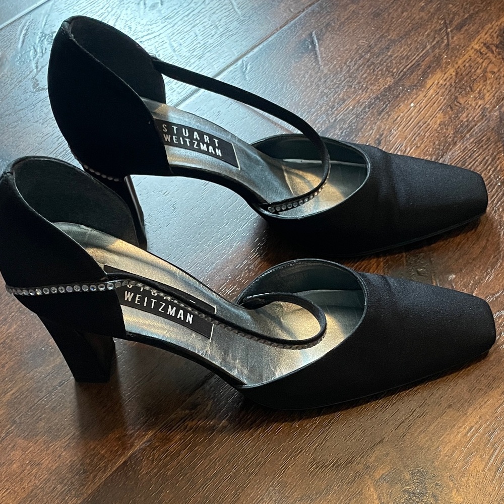 Stuart Weitzman black pumps rhinestone elastic strap block heel size 7